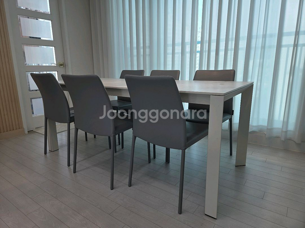 까사미아 파스토 세라믹 6인용 식탁 세트--1