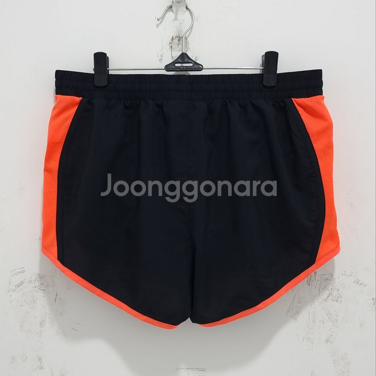 언더아머 여성 반바지 트레이닝복 하의 헬스 런닝 팬츠--1