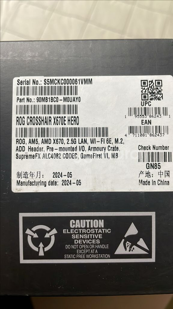 Rog crosshair x670e hero 메인보드--7