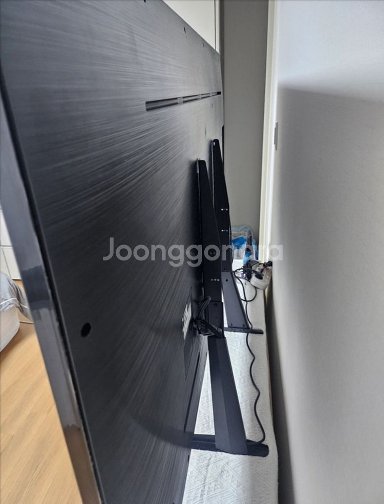 LG 65인치 4k UHD TV 팔아요! (상태 좋음)--1