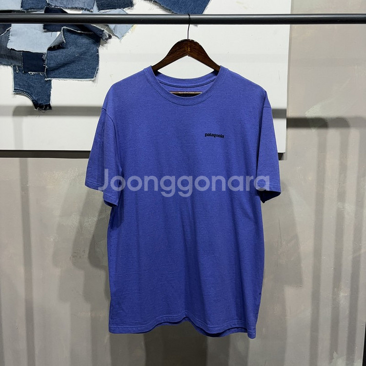 (110) 파타고니아 아웃도어 등산 프린팅 반팔티--0