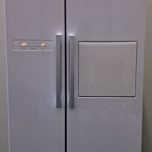 1483 클라쎄 702L 2도어양문형냉장고(화이트)