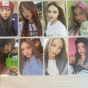 뉴진스 포카, 비공굿 일괄 양도합니다