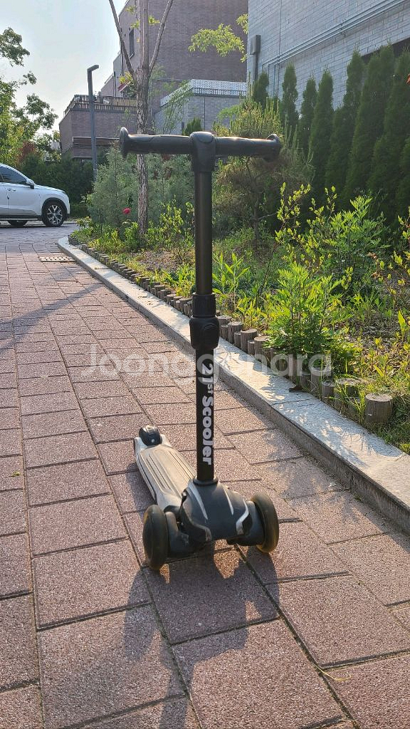 어린이용 킥보드--2