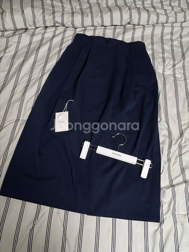 문달 Bud Skirt 네이비--1