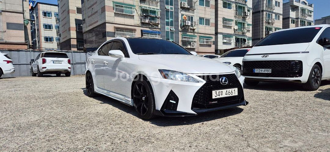 Lexus is250--1