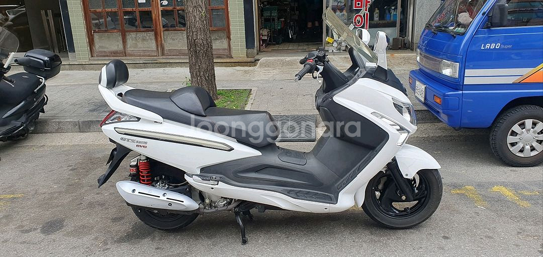 sym 보이져125cc 판매합니다--3