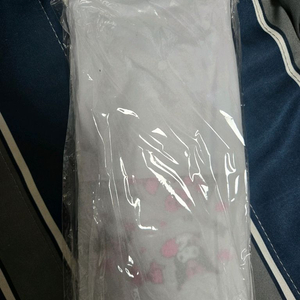 쿠로미 가방 입니다