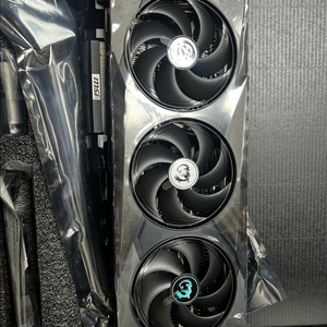 msi 5070 게이밍 트리오 그래픽카드