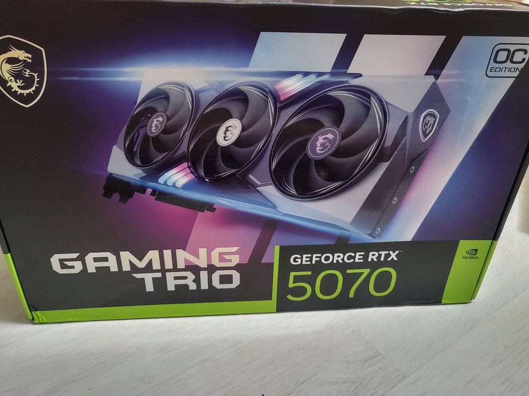 미개봉 MSI 지포스 RTX 5070 게이밍 트리오 O