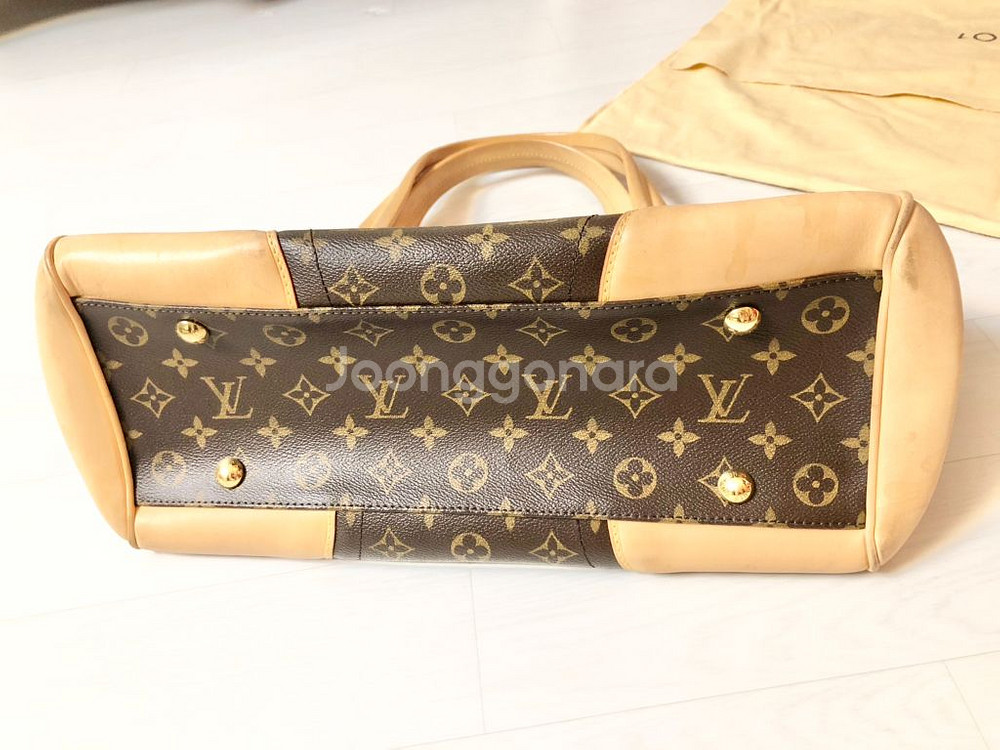 정품ㅡ루이비통 비버리 gm사이즈/숄더백/토트백--2