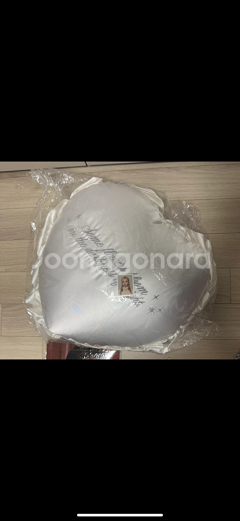 아이브 매거진 팬미팅 MD 판매합니다.--1