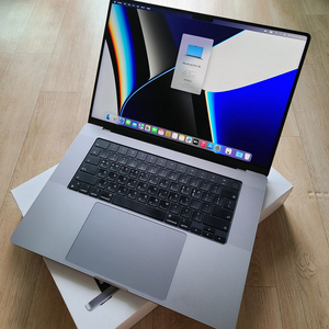 맥북프로 16인치 M1 PRO 16GB/512GB