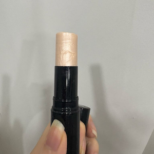 샤넬 하이라이터, 디올 립스틱, 로라메르시에 섀도우