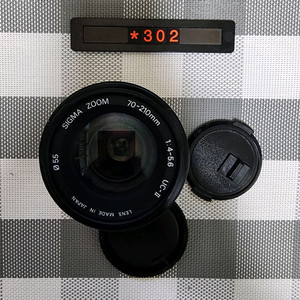 미놀타 AF 마운트 시그마 70-210mm 줌렌즈