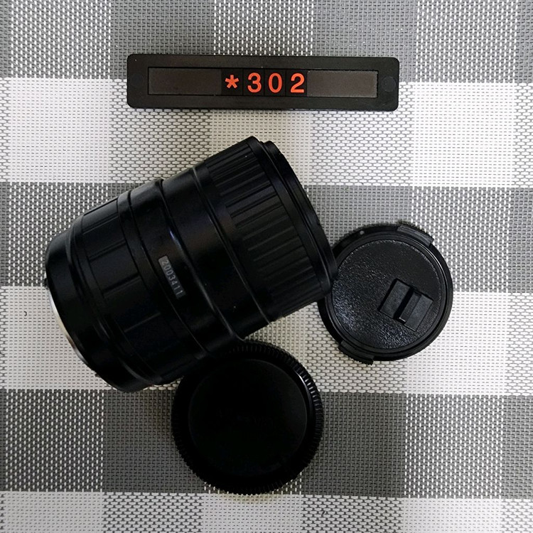 미놀타 AF 마운트 시그마 70-210mm 줌렌즈 이미지