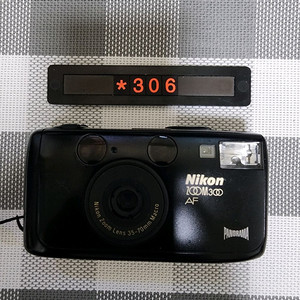 니콘 줌 300 AF 파노라마 필름카메라