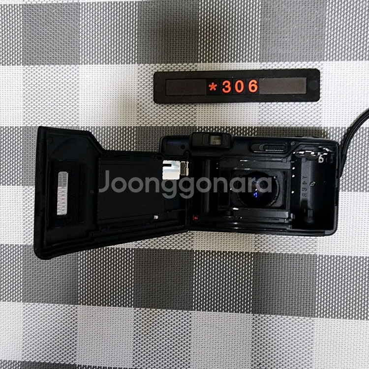 니콘 줌 300 AF 파노라마 필름카메라--4