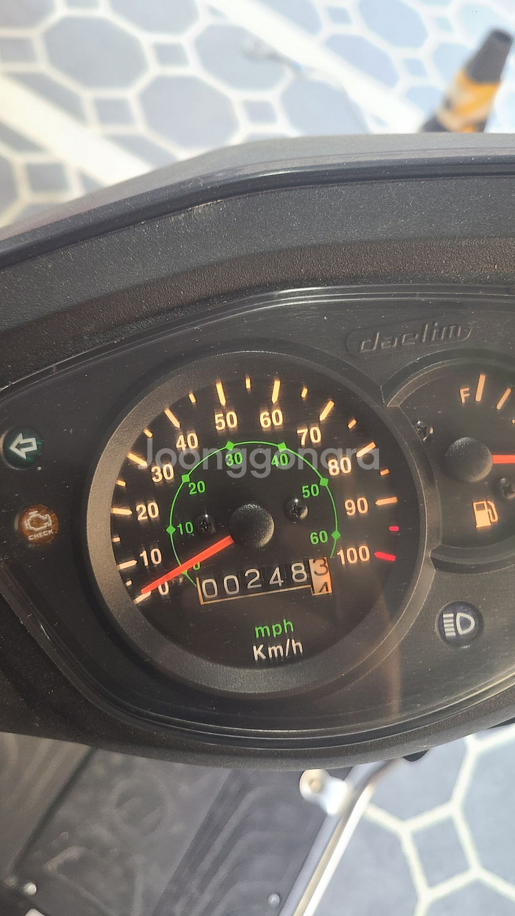 위티80 스쿠터 판매합니다.(실 주행거리 250km)--0