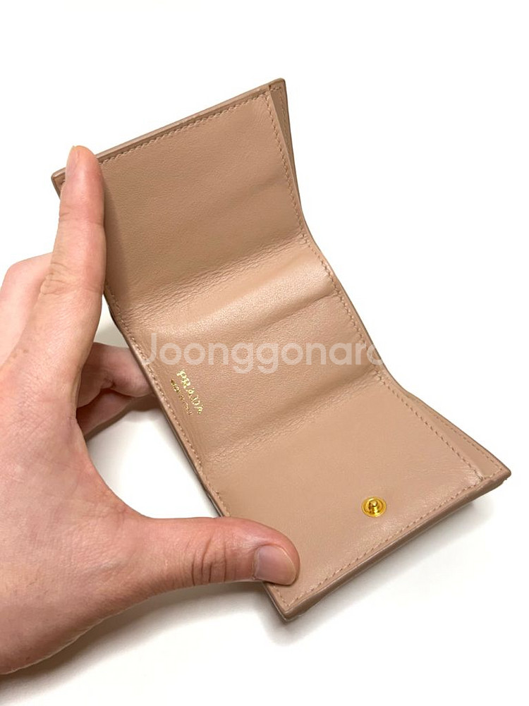 프라다 비텔로무브 3단 미니 카드지갑--4