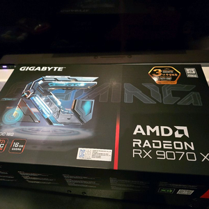 GIGABYTE 라데온 RX 9070 XT GAMING