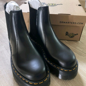 닥터마틴 2976 쿼드 첼시