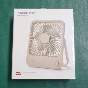 무배)오아 스퀘어 미니 선풍기 OFN-041BE 팝니다