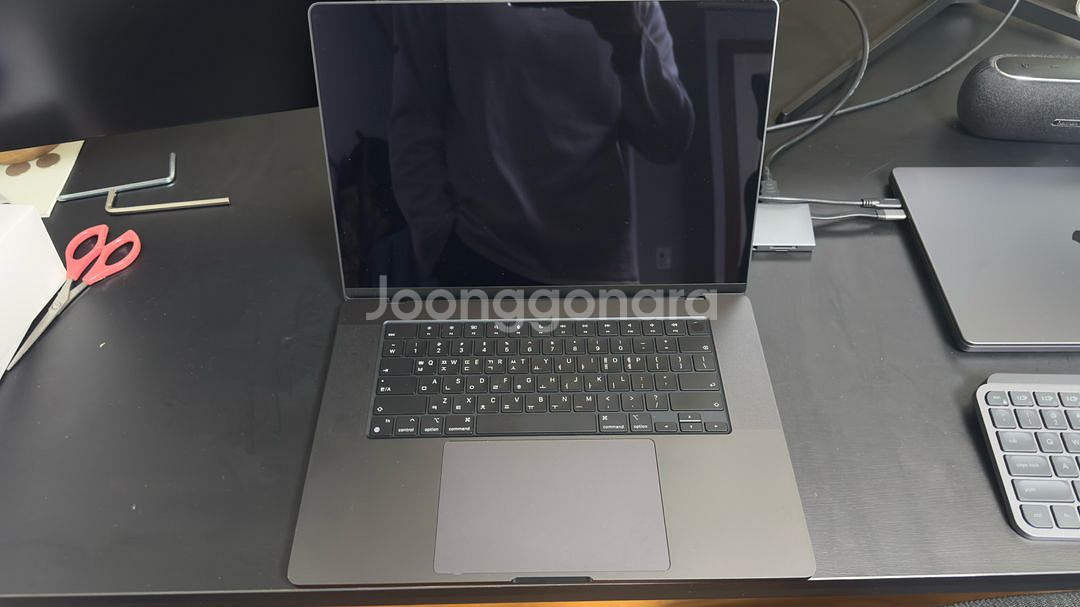 맥북프로 16 M3pro--2