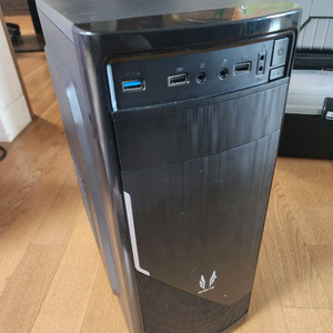 게이밍 컴퓨터 판매합니다 (i5-9400F /