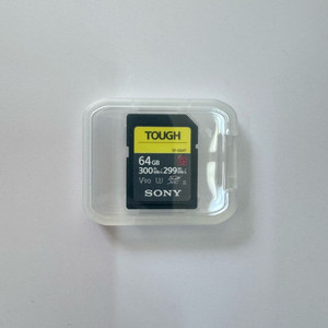SF-G64T SD카드 UHS-II판매 팝니다.