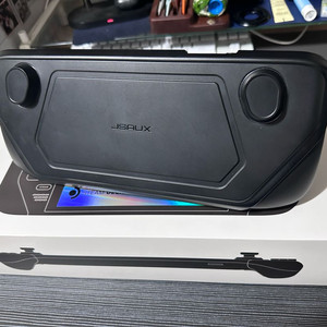 스팀덱 LCD 256GB 풀박스 판매합니다.