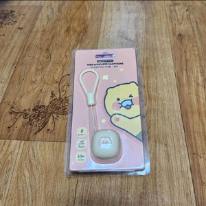 새상품)춘식이 이어폰, 쿠로미 마이카메라 데려가세요!