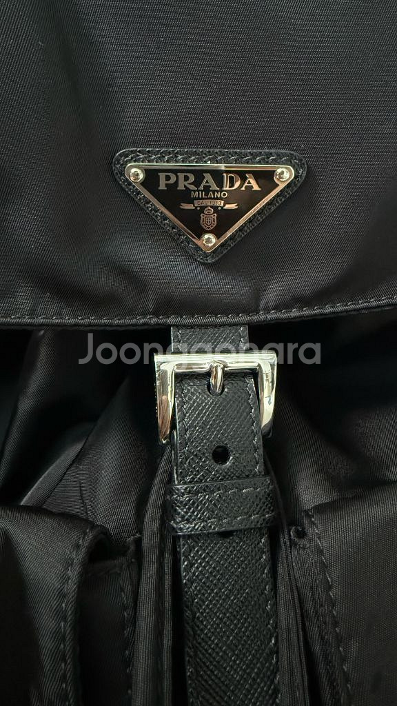 프라다 리나일론 백팩 블랙 미듐--2