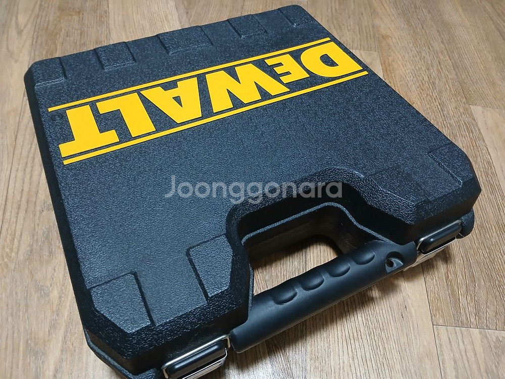 DEWALT DCG815D2 전동드릴 케이스 새것--0