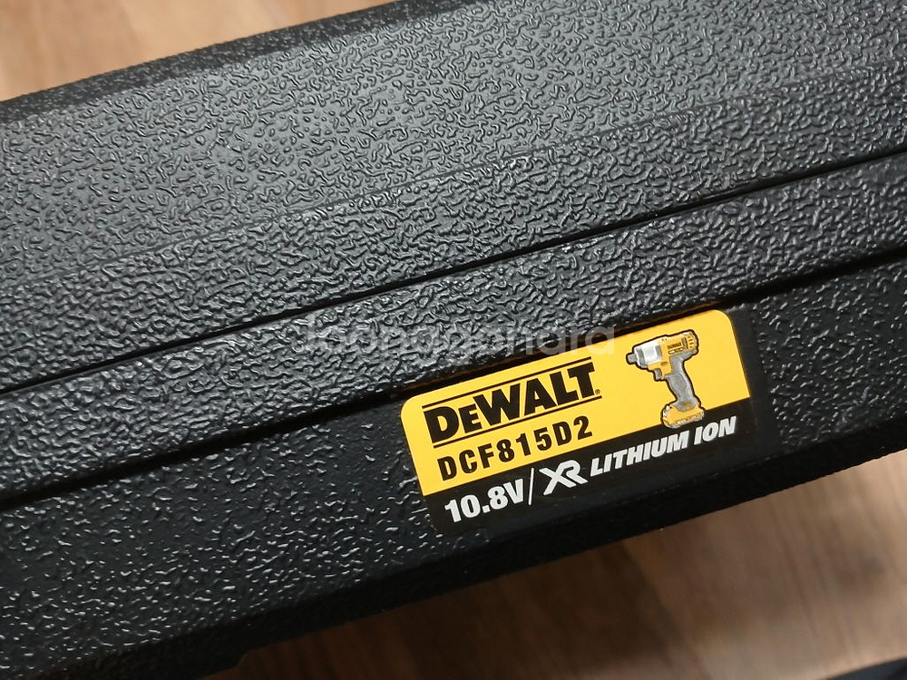 DEWALT DCG815D2 전동드릴 케이스 새것--1