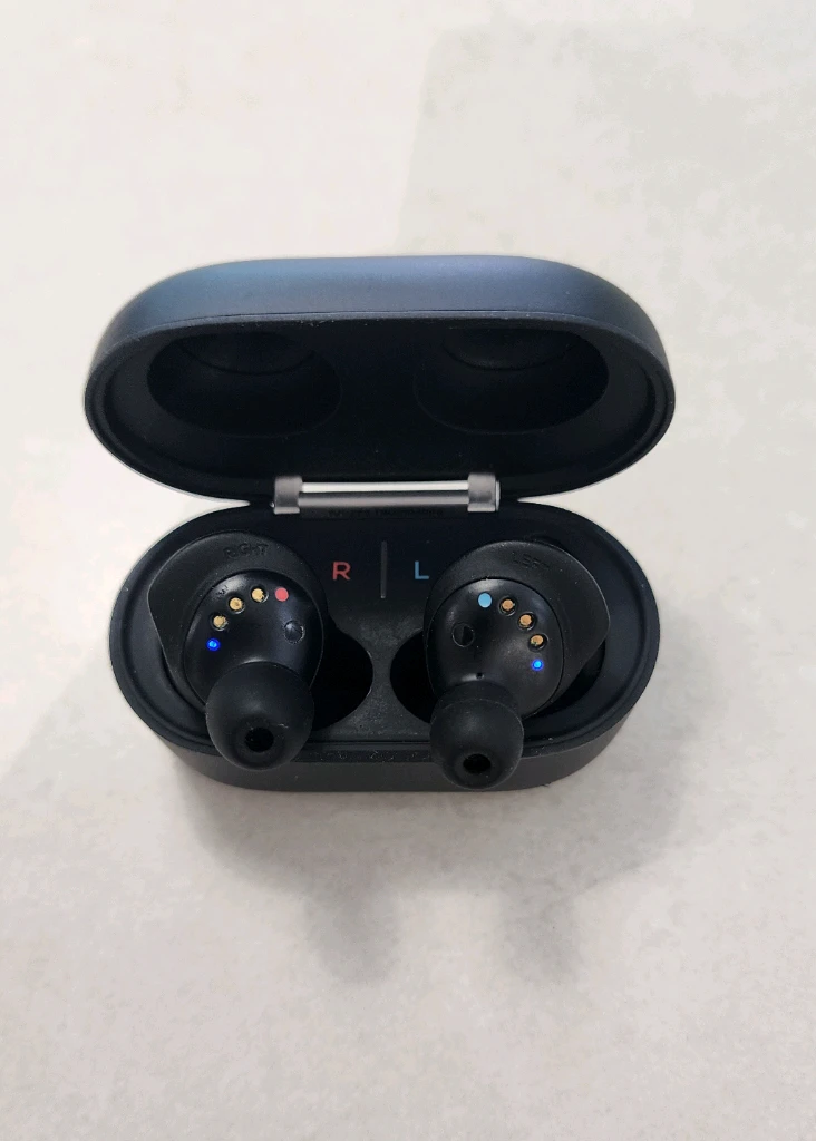 AKG N400nc 무선이어폰 이미지