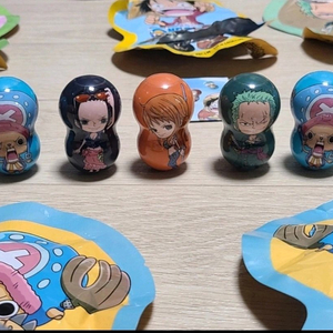 원피스 오뚝이 달콤캔디 5종 팝니다. (확인한 새제품