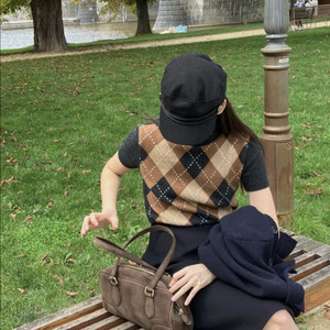 Lo61 아가일 반팔니트 챠콜