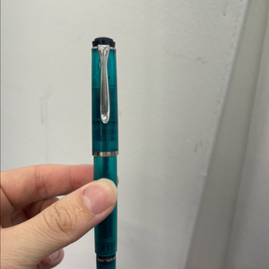 펠리칸 m205 아파타이트 F촉