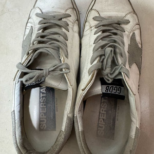 골든구스 실버 42사이즈