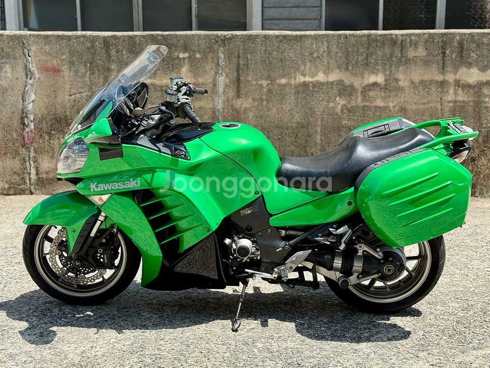 부산 가와사키 GTR1400--5