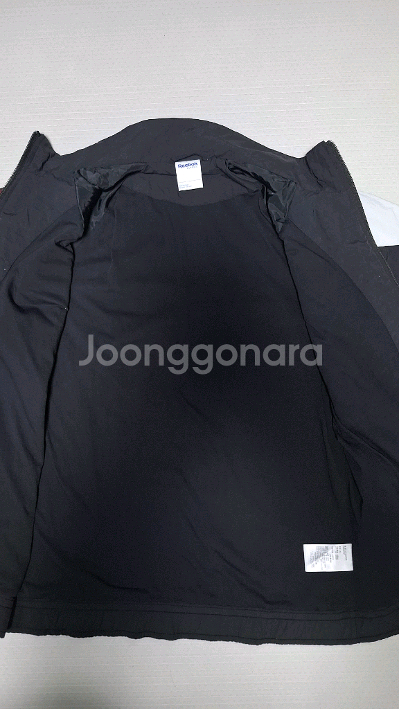 리복클래식 우븐 기능성 바람막이 XL 21년식--6