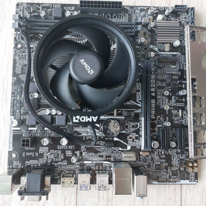 AMD ryzen 2400g + Asus a320m