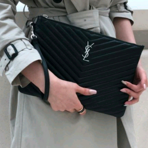 입생로랑 클러치/클러치백 뉴미듐 은장 정품S급(영수증O
