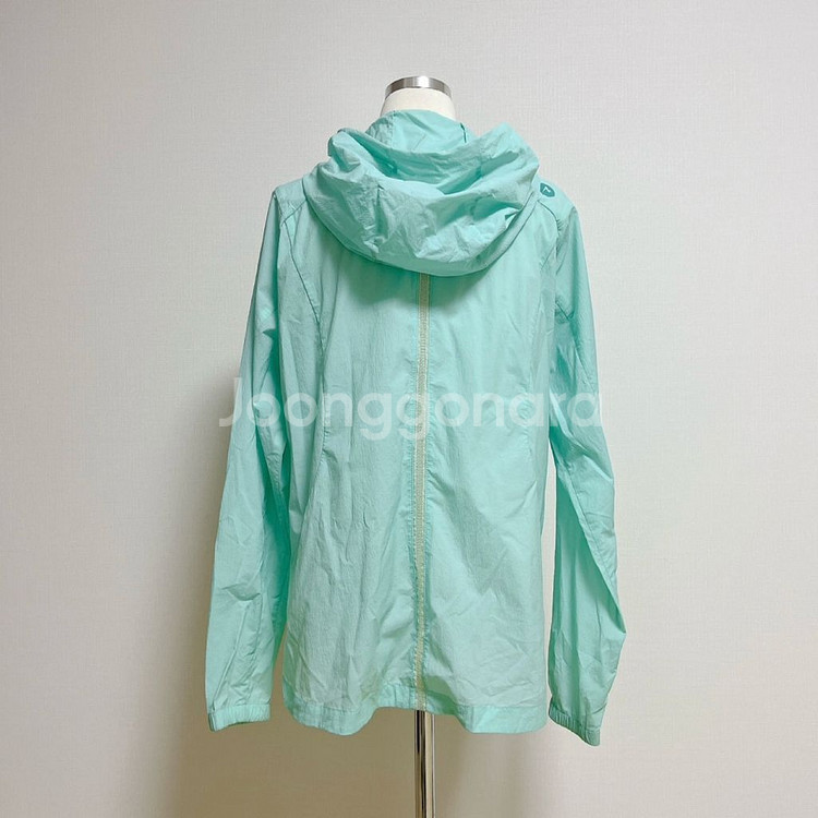 마모트 여성 바람막이 XL (105) 택포--1