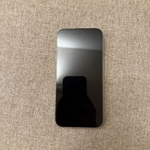 아이폰15 pro 화이트티타늄 256GB S급판매합니다
