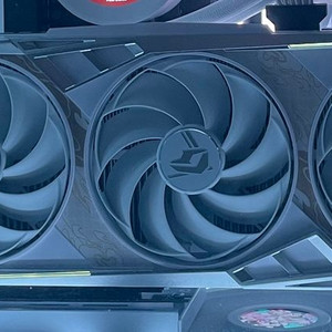 4070 ti super 용칸 팝니다