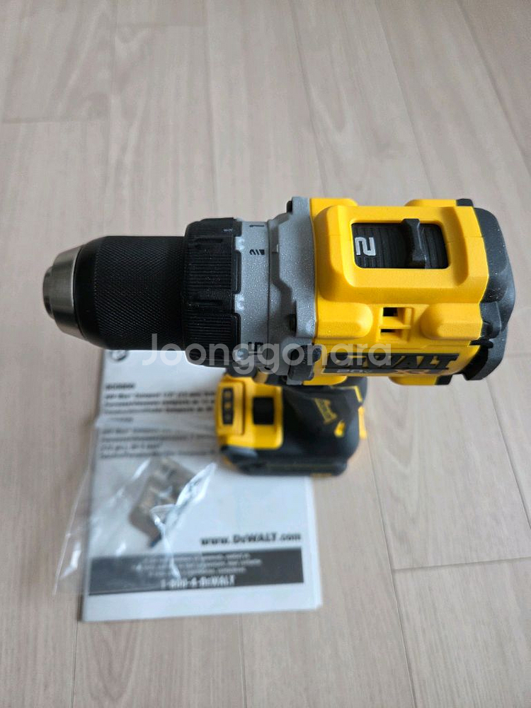 디월트 전동드릴 DCD800--1