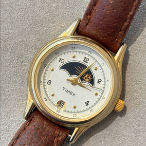 타이맥스 Timex 썬앤문 여성용 쿼츠 시계