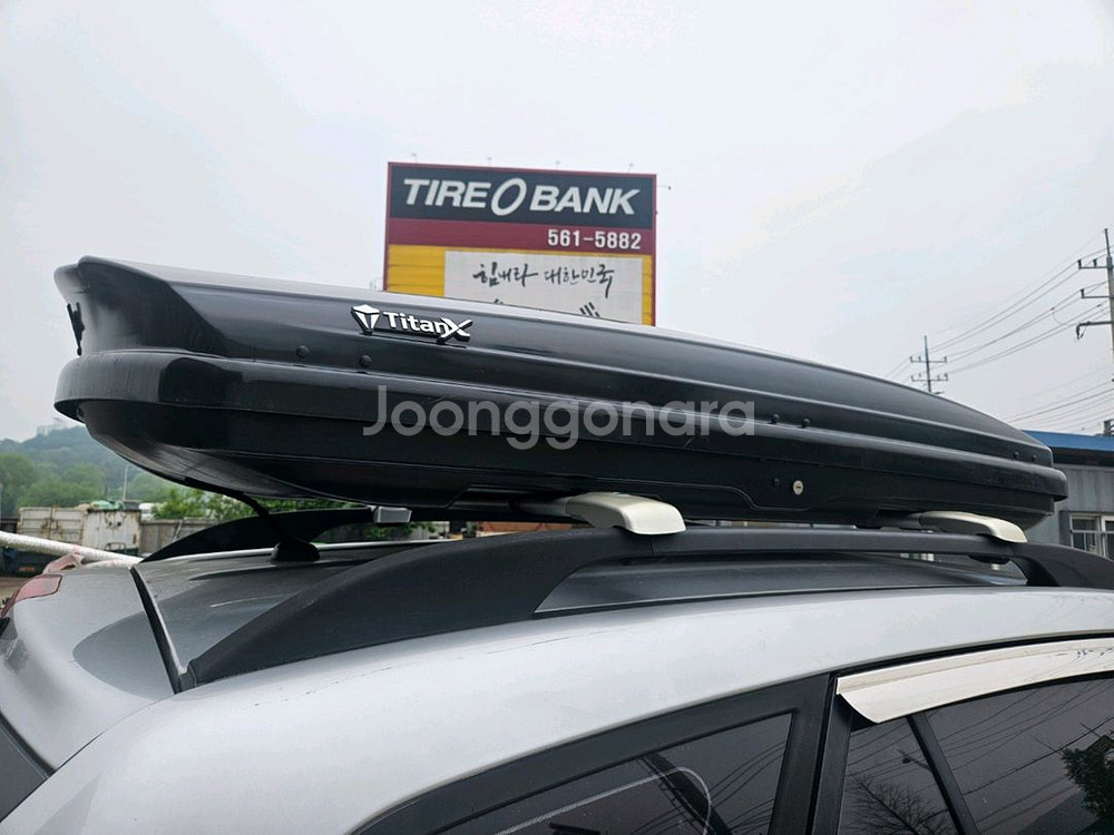 TitanX 루프박스 뉴카렌스용 가로바 포함--0